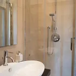70 Luxury Collection Bed & Breakfast 4*