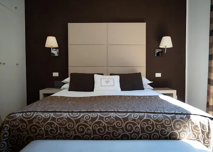 70 Luxury Collection 4*