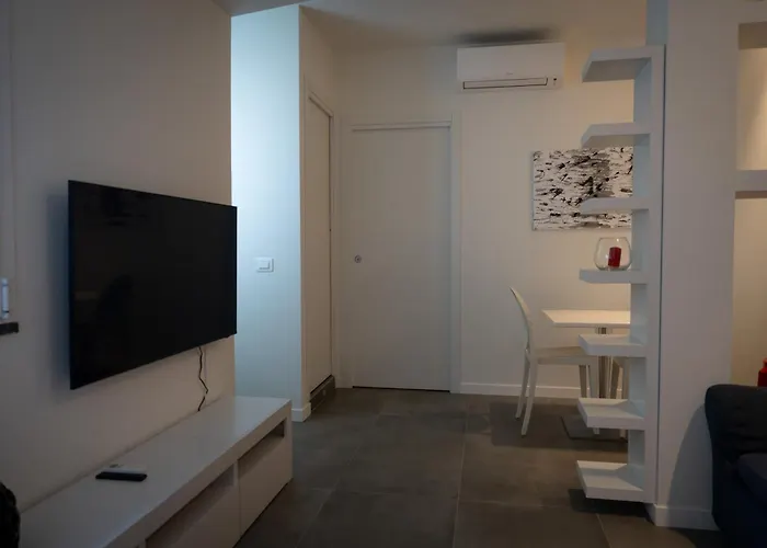 70 Luxury Collection 4*